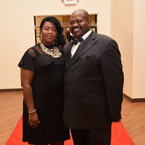 Meet your Posher, Harralyn